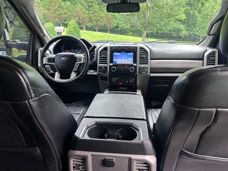 Ford F-250 SD Lariat Crew Cab 4WD 2017
