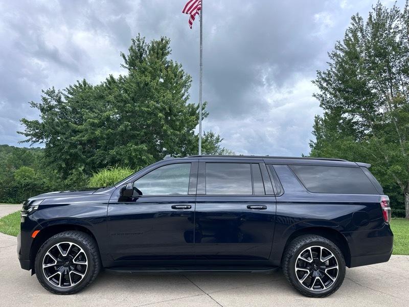 Chevrolet Suburban RST 4WD 2023