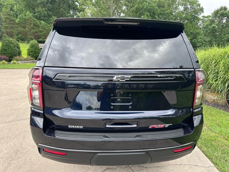 Chevrolet Suburban RST 4WD 2023