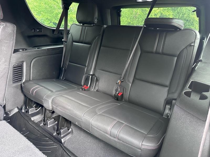 Chevrolet Suburban RST 4WD 2023