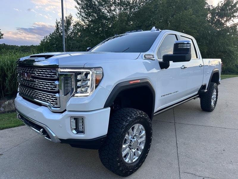 GMC Sierra 2500HD Denali Crew Cab 4WD SB 2023