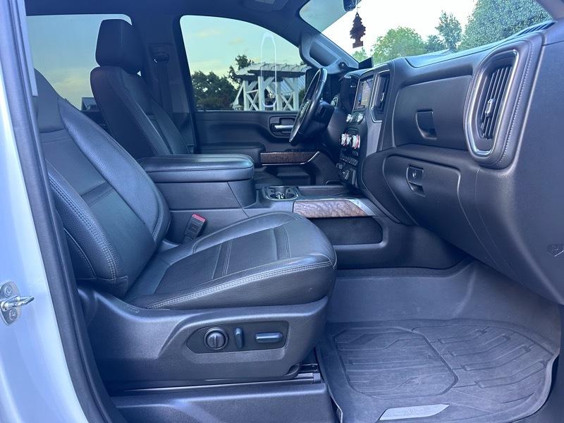 GMC Sierra 2500HD Denali Crew Cab 4WD SB 2023