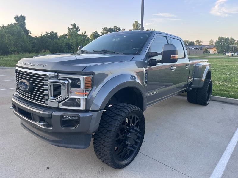 Ford F-450 SD Platinum Crew Cab DRW 4WD 2022