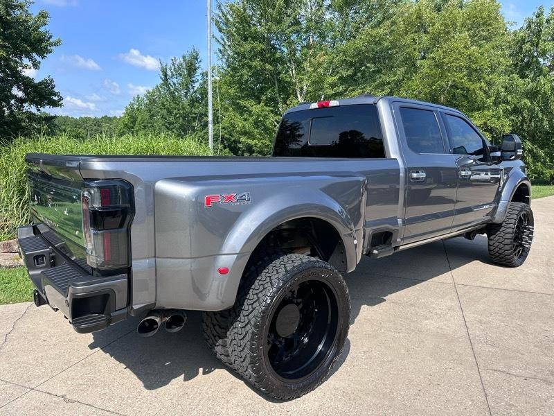 Ford F-450 SD Platinum Crew Cab DRW 4WD 2022