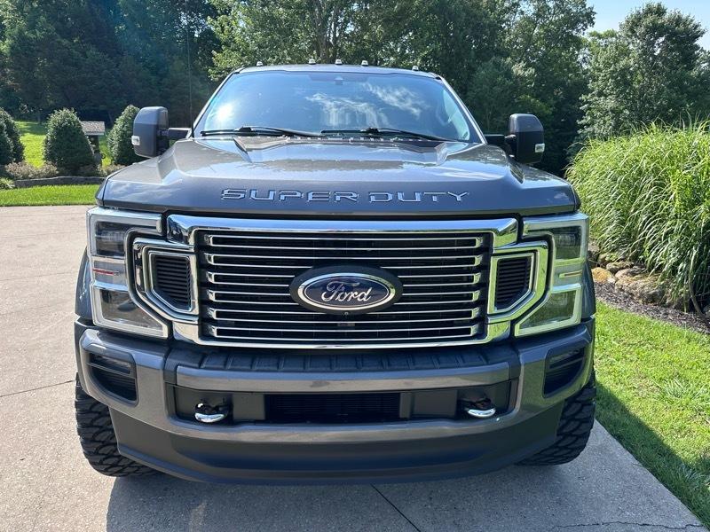 Ford F-450 SD Platinum Crew Cab DRW 4WD 2022