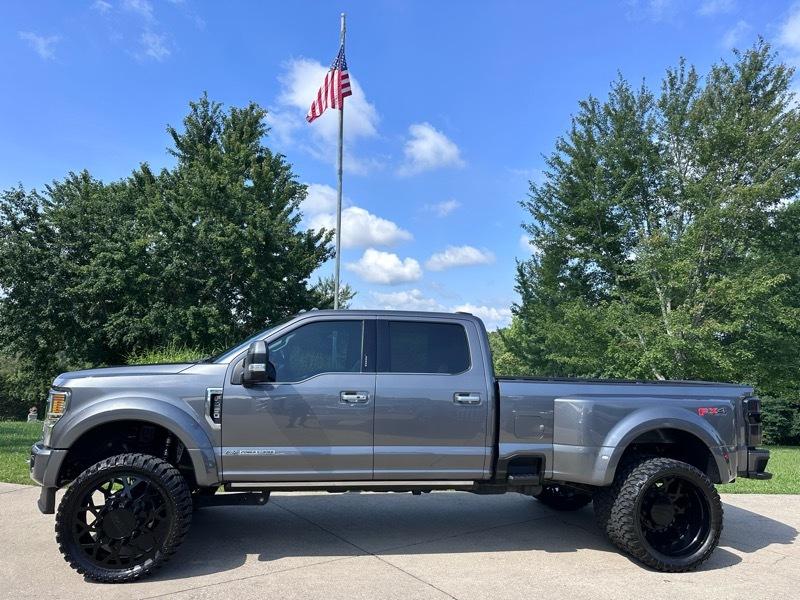 Ford F-450 SD Platinum Crew Cab DRW 4WD 2022