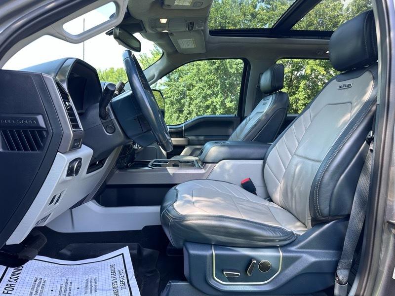 Ford F-450 SD Platinum Crew Cab DRW 4WD 2022