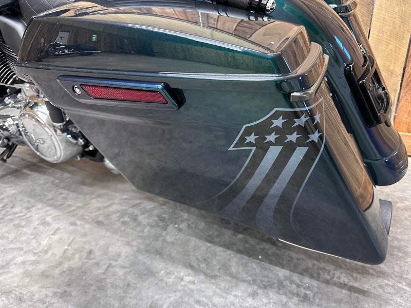 Harley-Davidson FLHXS  2021