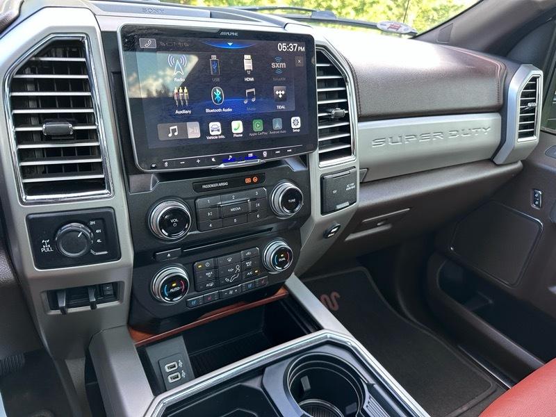 Ford F-250 SD King Ranch Crew Cab 4WD 2018