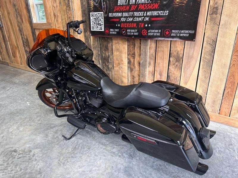 Harley-Davidson FLTRXS  2020