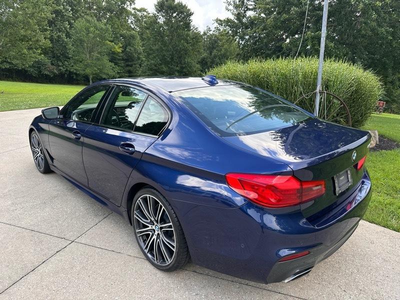 BMW 5-Series 540i 2019