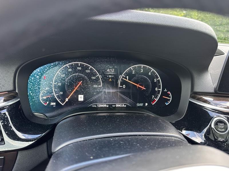 BMW 5-Series 540i 2019