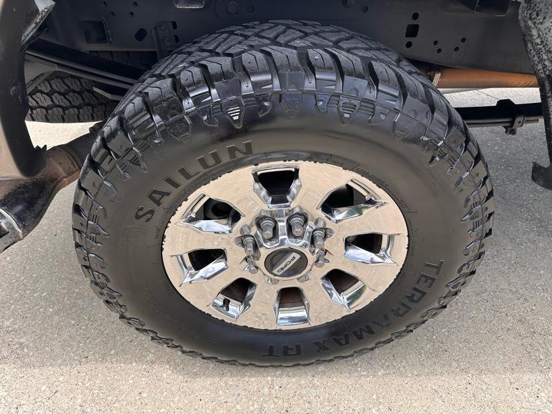 Ford F-250 SD Lariat Crew Cab 4WD 2018