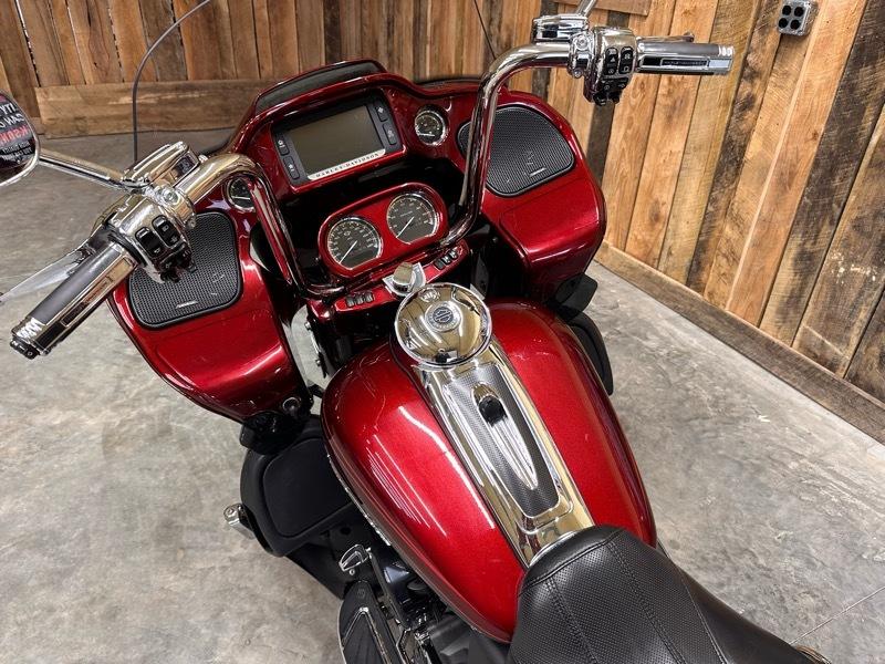 Harley-Davidson FLTRUSE  2015