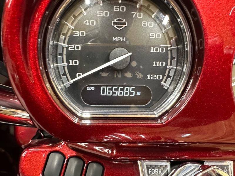 Harley-Davidson FLTRUSE  2015