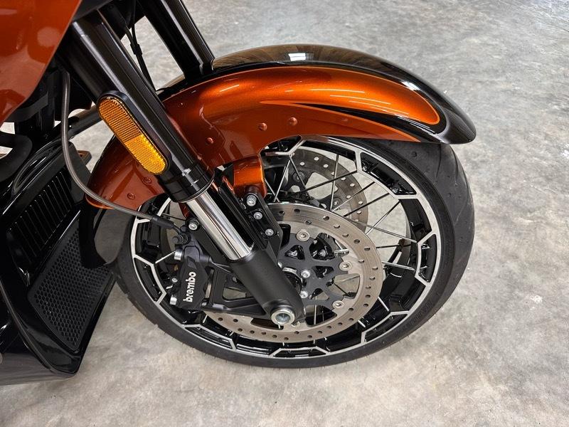 Harley-Davidson FLTRXSE  2023