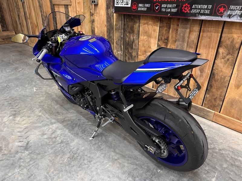 Yamaha YZF-R1  2025