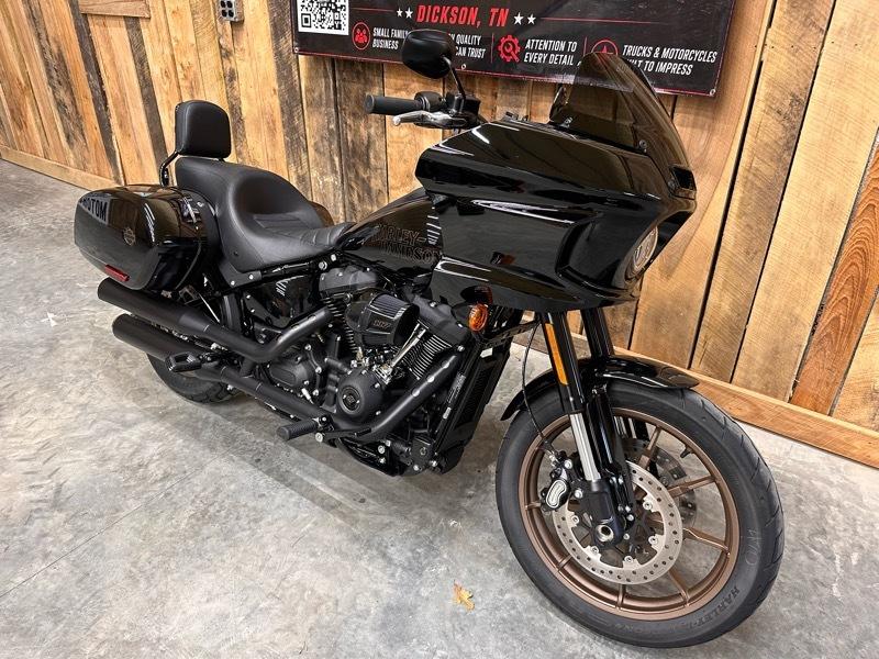 Harley-Davidson FXLRST  2024