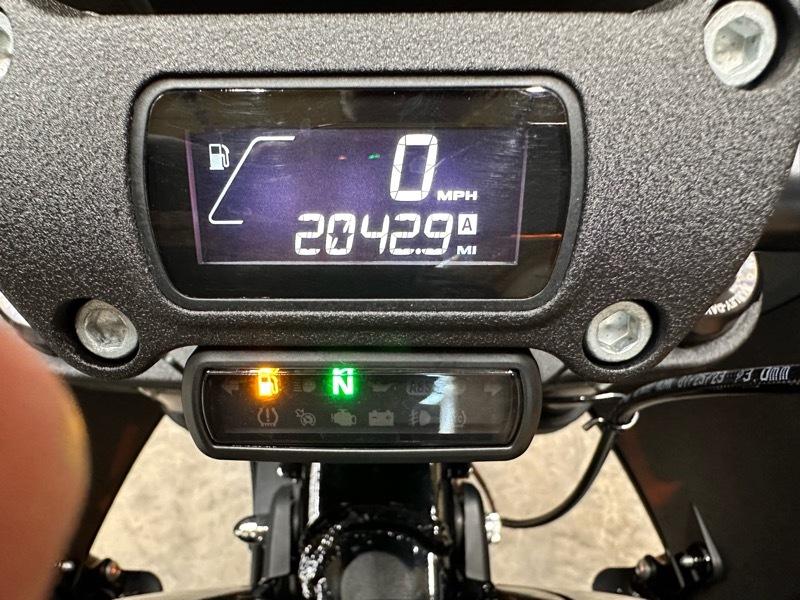 Harley-Davidson FXLRST  2024