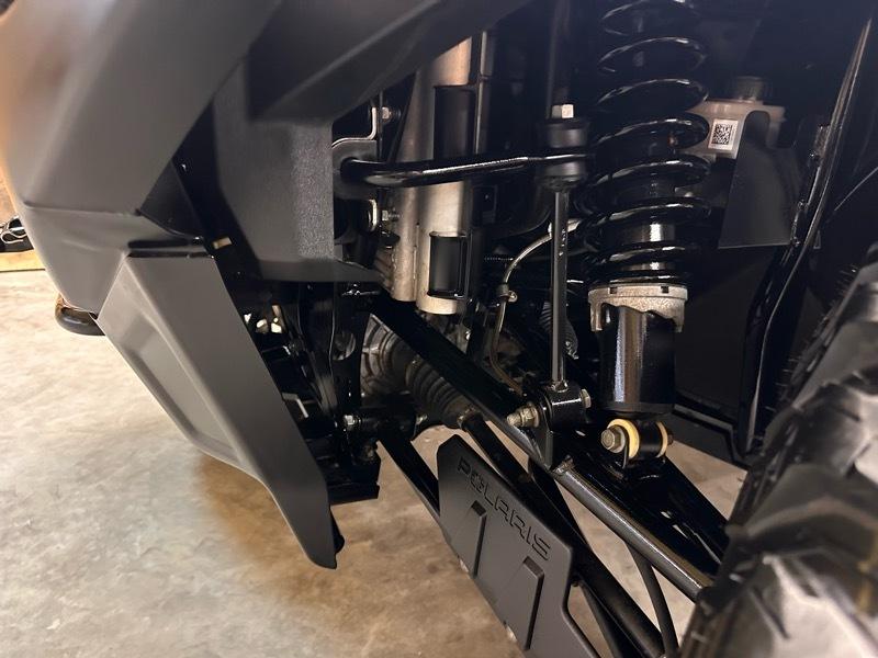 Polaris Ranger Crew XP 1000 Northstar Ultimate Ride Command EPS  2025