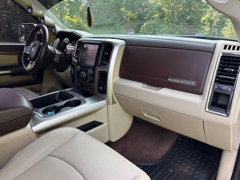 RAM 3500 Laramie Crew Cab LWB 4WD DRW 2017