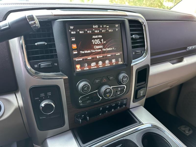 RAM 3500 Laramie Crew Cab LWB 4WD DRW 2017
