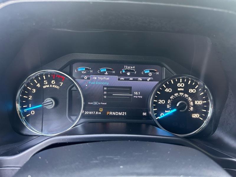 Ford F-150 Platinum SuperCrew 4WD 2016