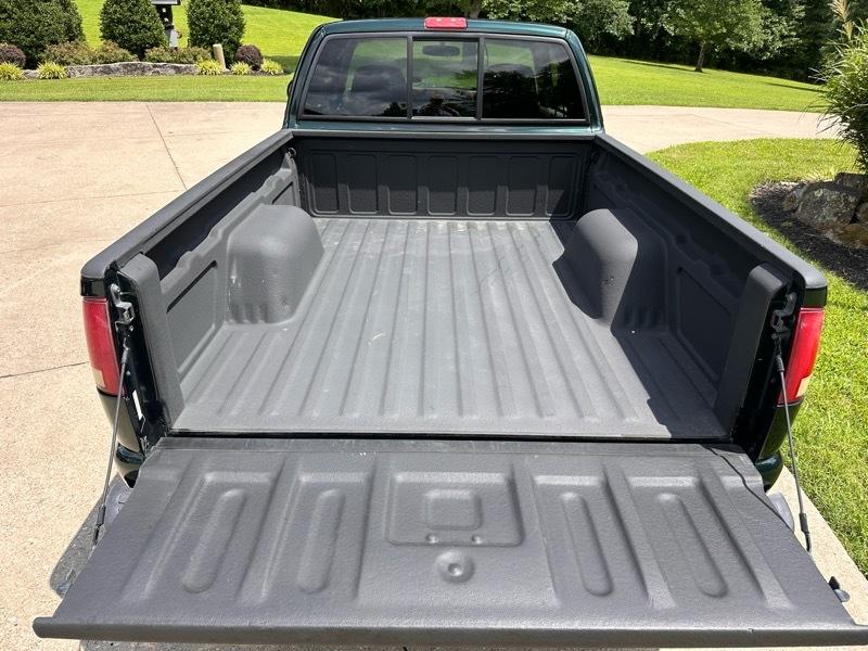 Chevrolet S10 Pickup LS Ext. Cab 2WD 2003