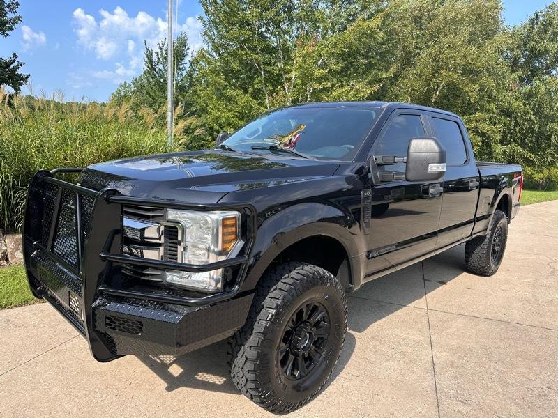 Ford F-250 SD FX4 Crew Cab 4WD 2019