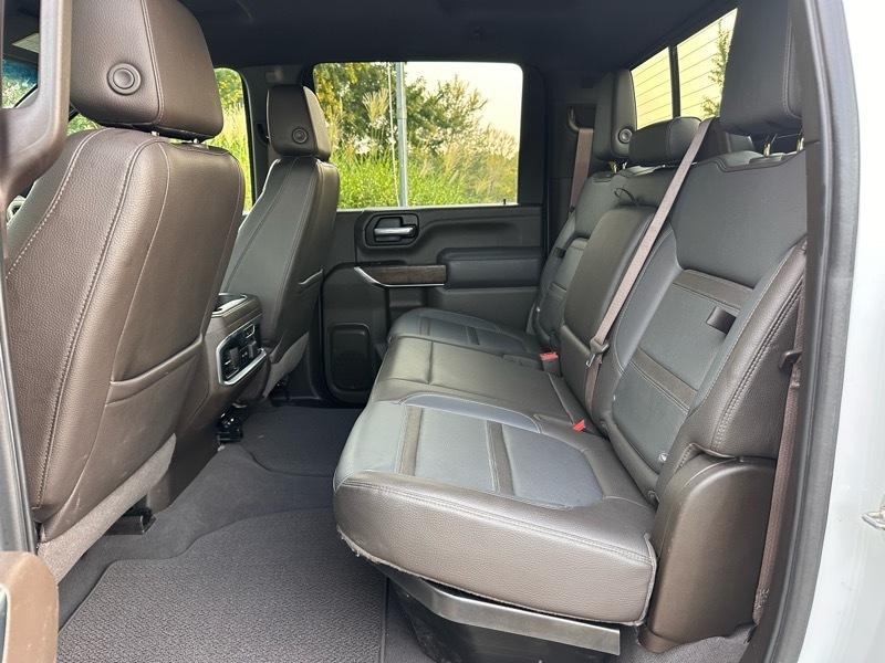 GMC Sierra 2500HD Denali Crew Cab 4WD SB 2022