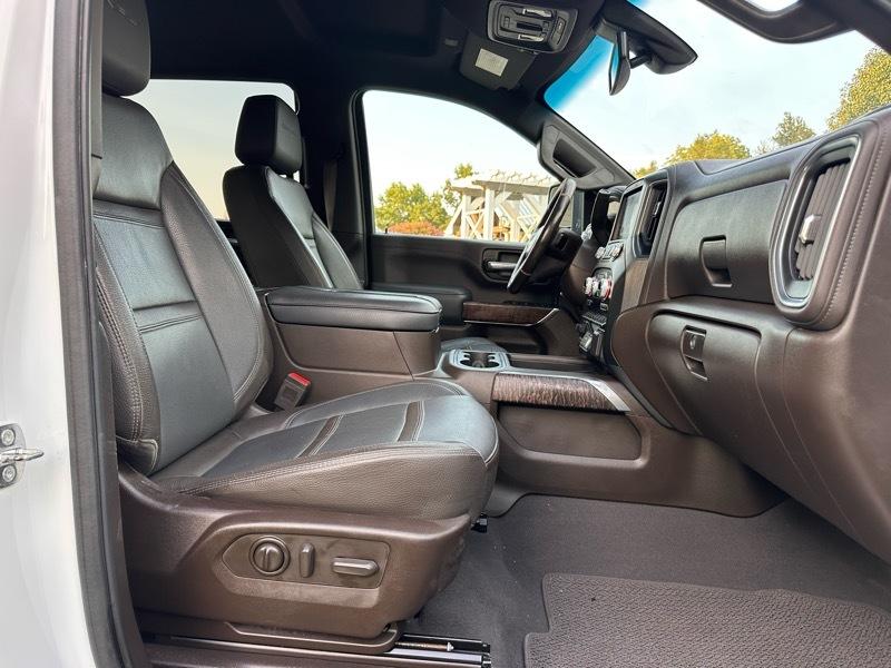 GMC Sierra 2500HD Denali Crew Cab 4WD SB 2022
