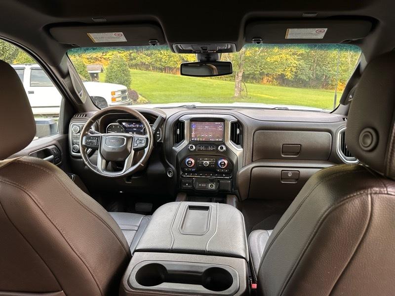 GMC Sierra 2500HD Denali Crew Cab 4WD SB 2022
