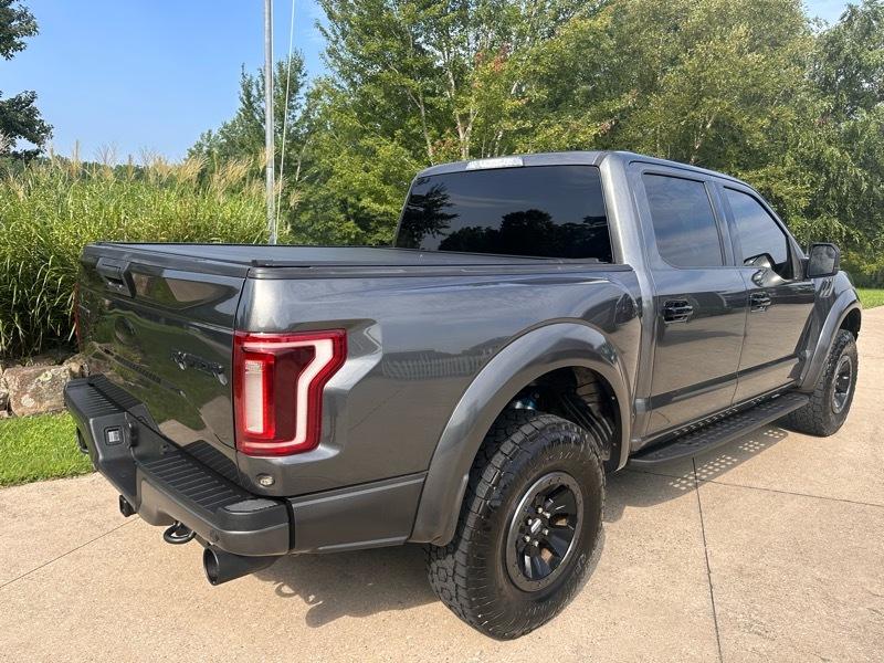 Ford F-150 Raptor SuperCrew 4WD 2017