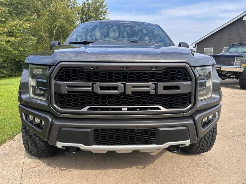 Ford F-150 Raptor SuperCrew 4WD 2017
