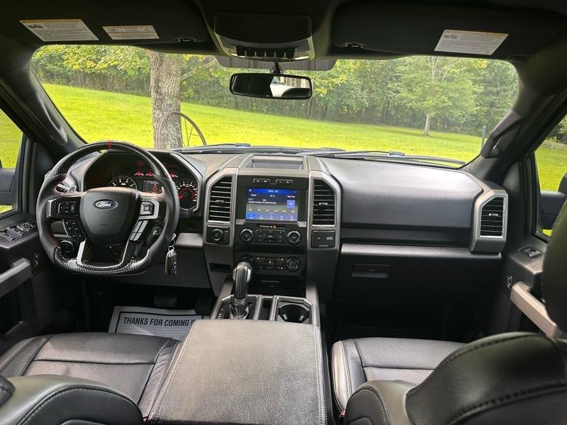 Ford F-150 Raptor SuperCrew 4WD 2017