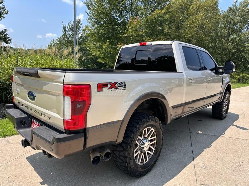 Ford F-250 SD King Ranch Crew Cab 4WD 2017