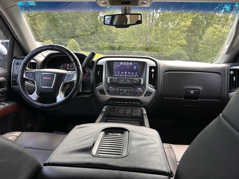 GMC Sierra 1500 SLT Crew Cab Short Box 4WD 2018