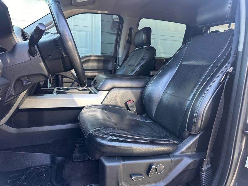 Ford F-250 SD Lariat Crew Cab 4WD 2018