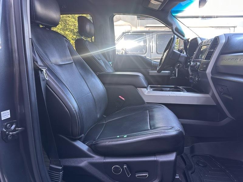 Ford F-250 SD Lariat Crew Cab 4WD 2018