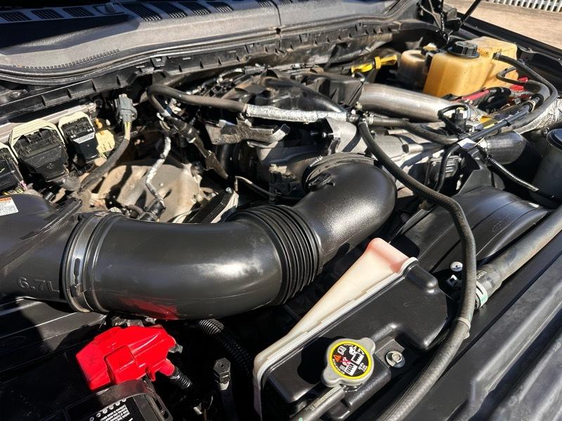 Ford F-250 SD Lariat Crew Cab 4WD 2018