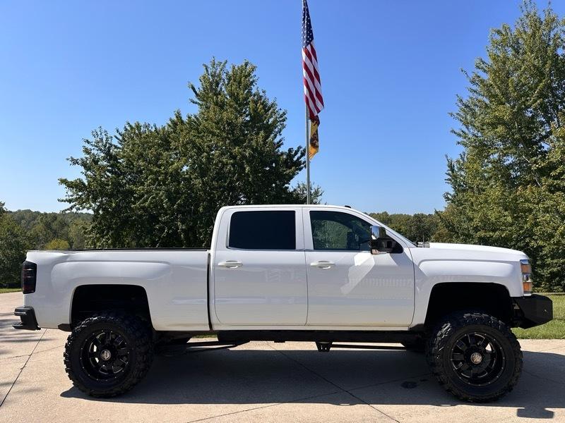 Chevrolet Silverado 2500HD LTZ Crew Cab 4WD 2015