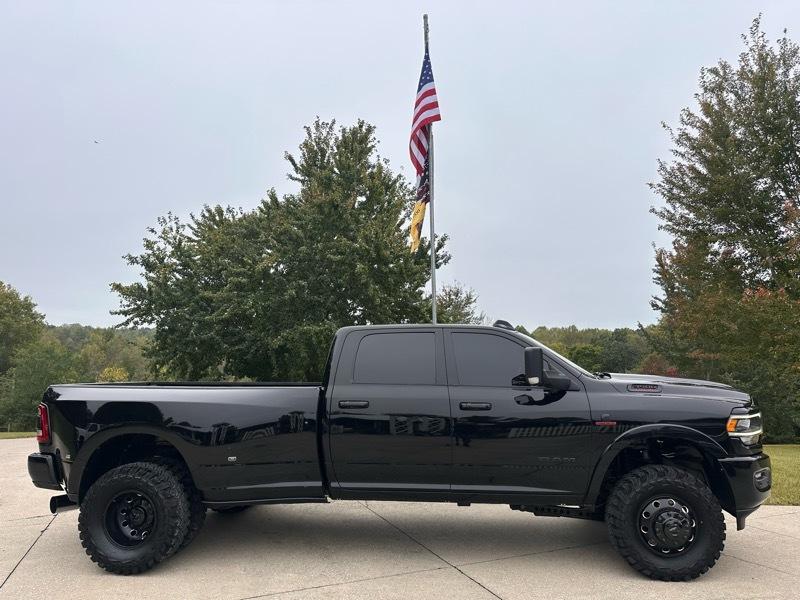 RAM 3500 Laramie Crew Cab LWB 4WD DRW 2020