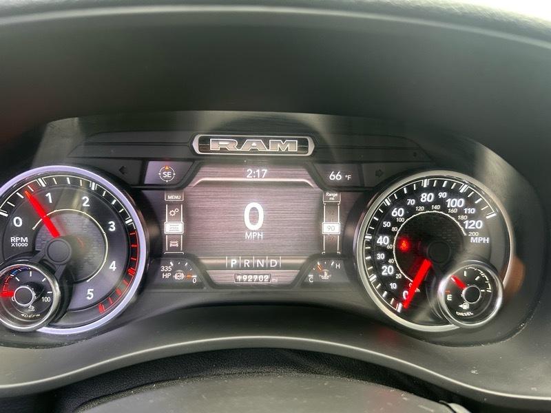 RAM 3500 Laramie Crew Cab LWB 4WD DRW 2020