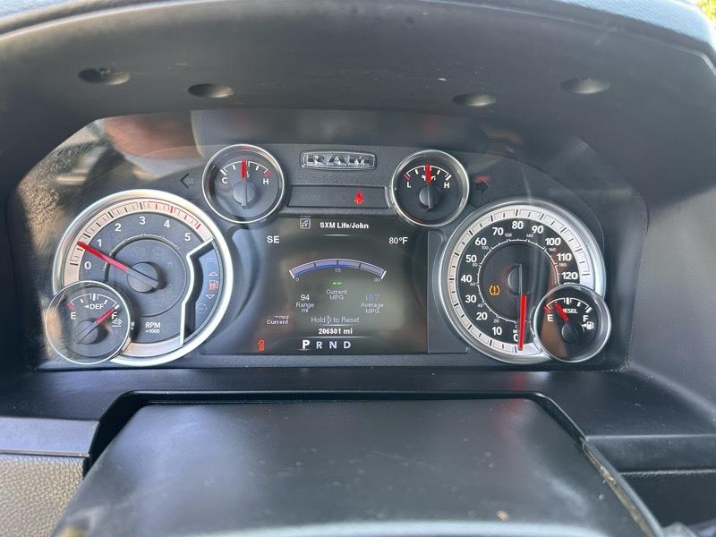 RAM 2500 Laramie Mega Cab 4WD 2013