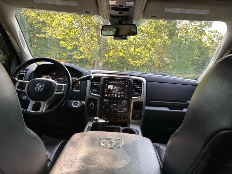 RAM 2500 Laramie Mega Cab 4WD 2013