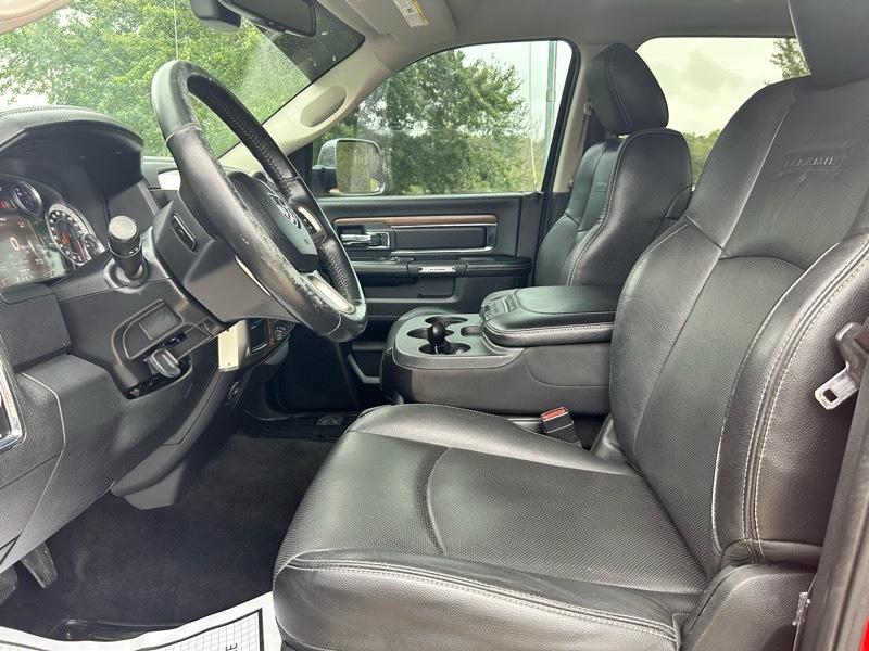RAM 2500 Laramie Crew Cab SWB 4WD 2016
