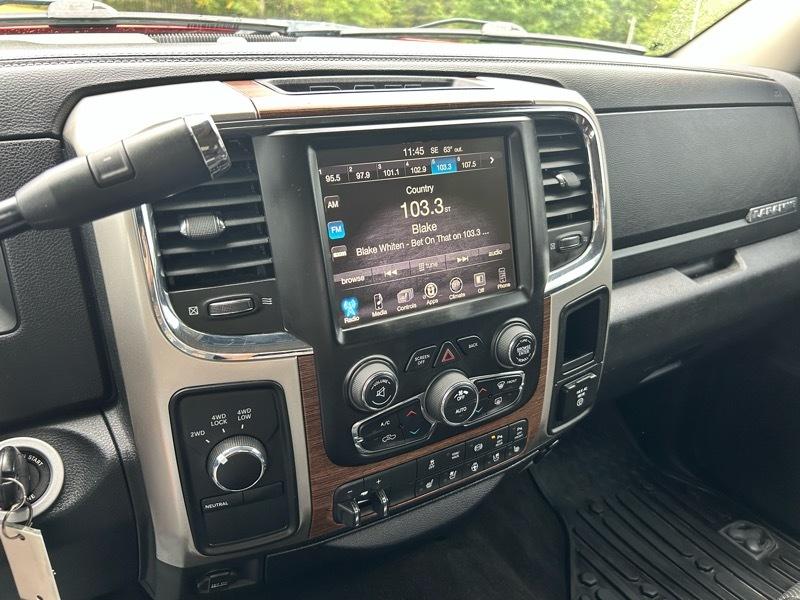 RAM 2500 Laramie Crew Cab SWB 4WD 2016