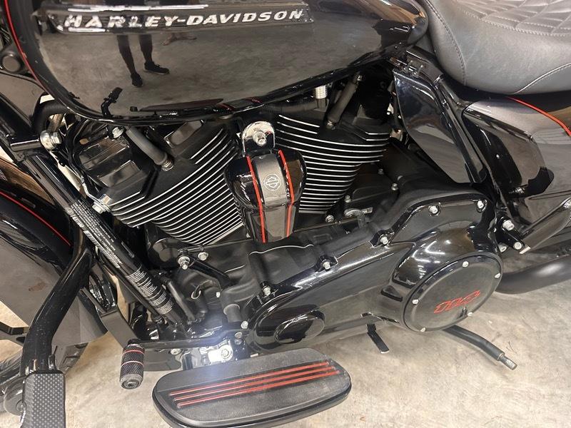 Harley-Davidson FLHXS  2020