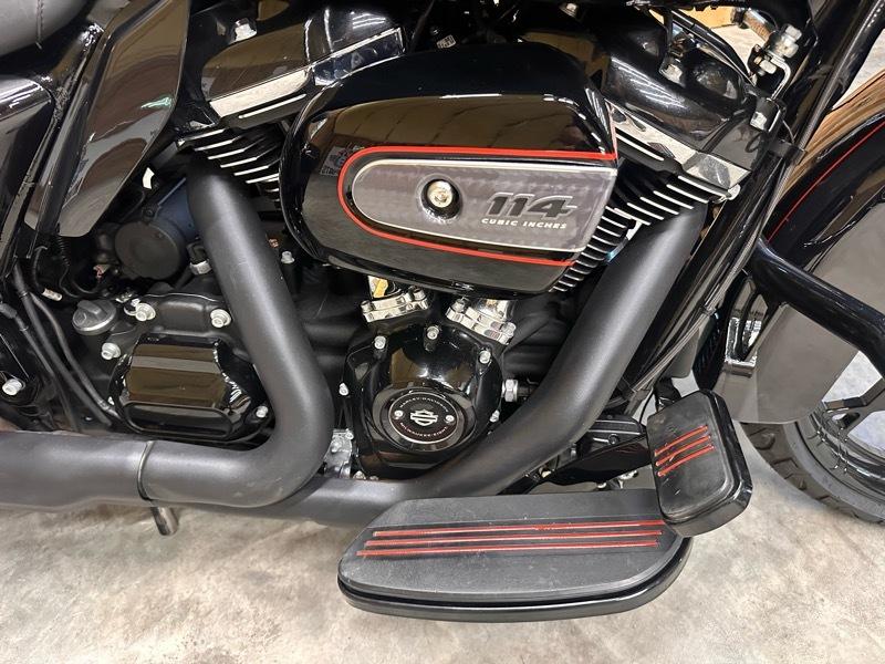 Harley-Davidson FLHXS  2020