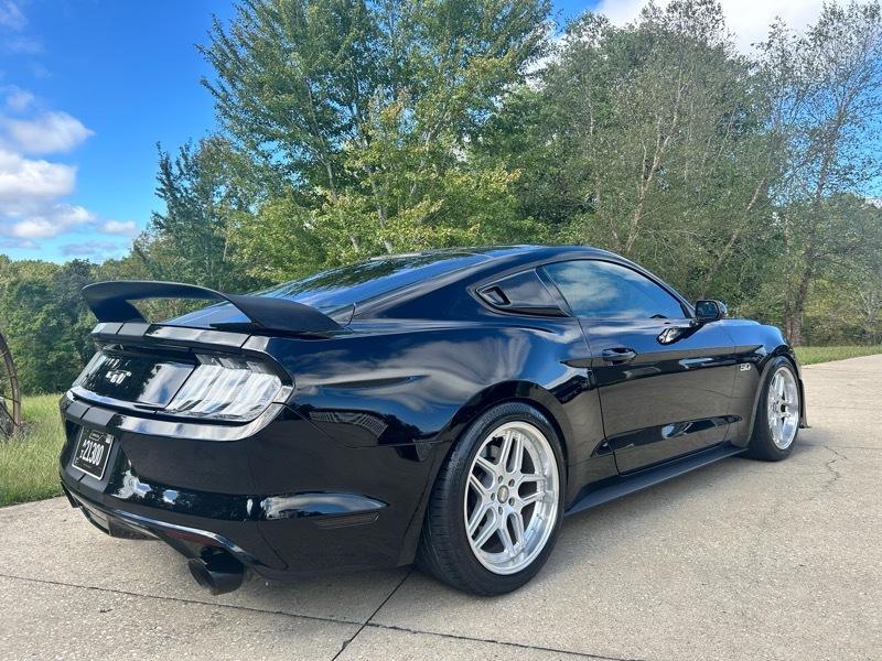 Ford Mustang GT Coupe 2016